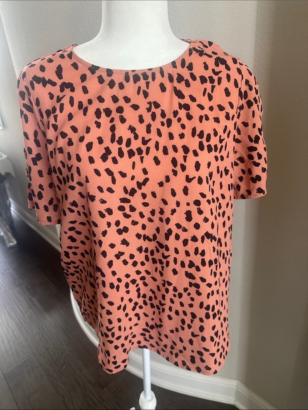 Papermoon-Womens Coral Pink Leopard Print Short Sleeve Blouse